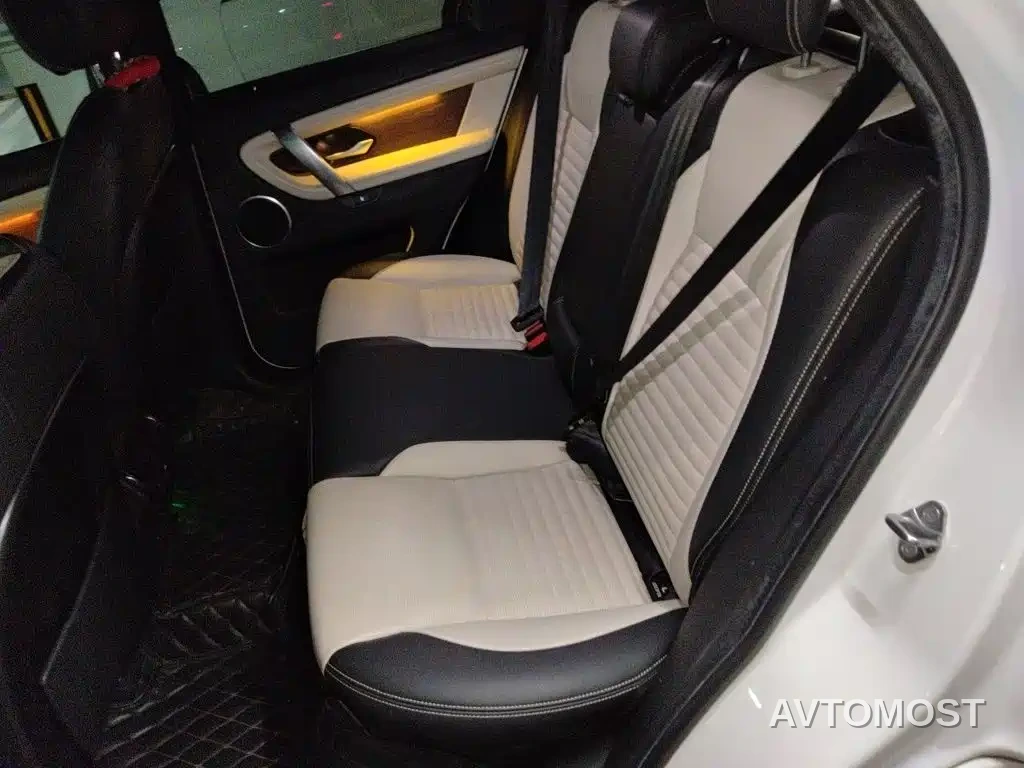 Land Rover Discovery Sport PHEV 2021 P300e Performance Tech Edition — фото 15