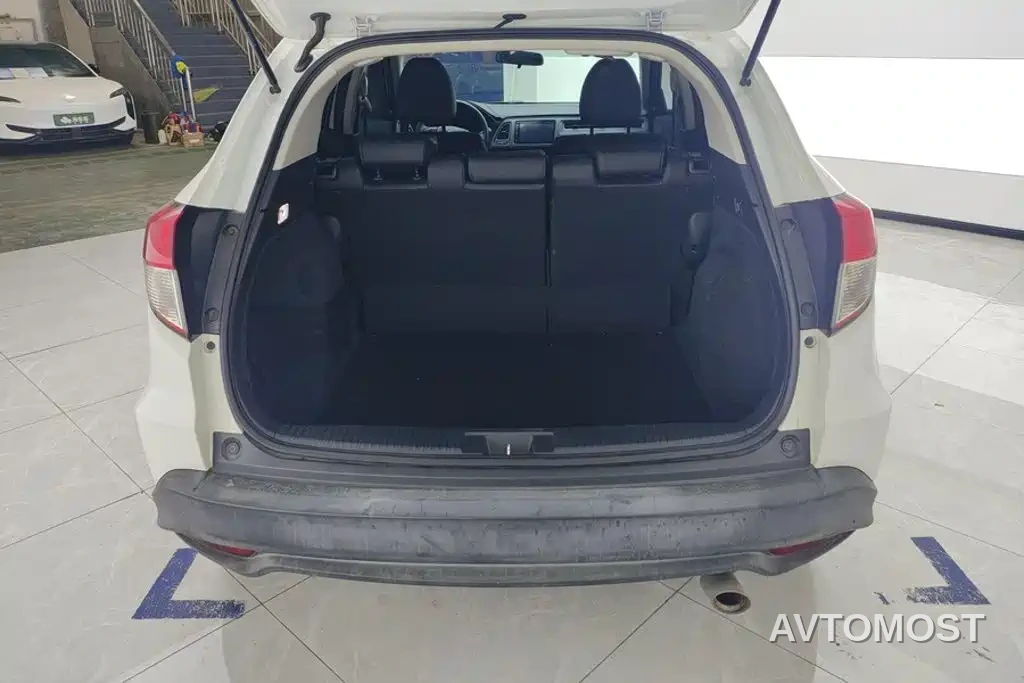 Honda Vezel 2020 1.5L CVT Pioneer — фото 4