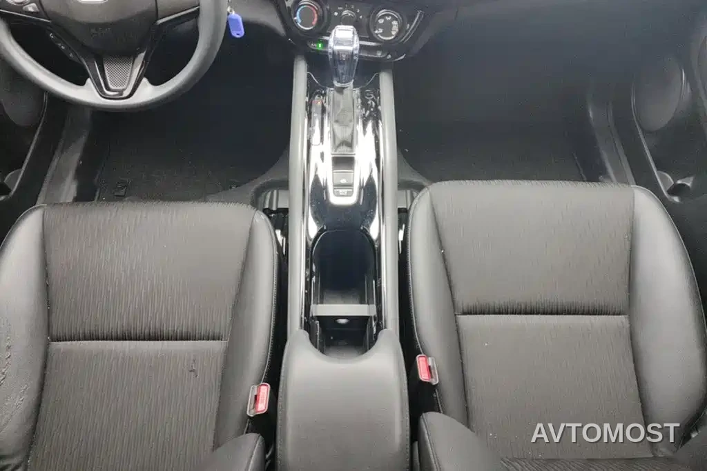 Honda Vezel 2020 1.5L CVT Pioneer — фото 15