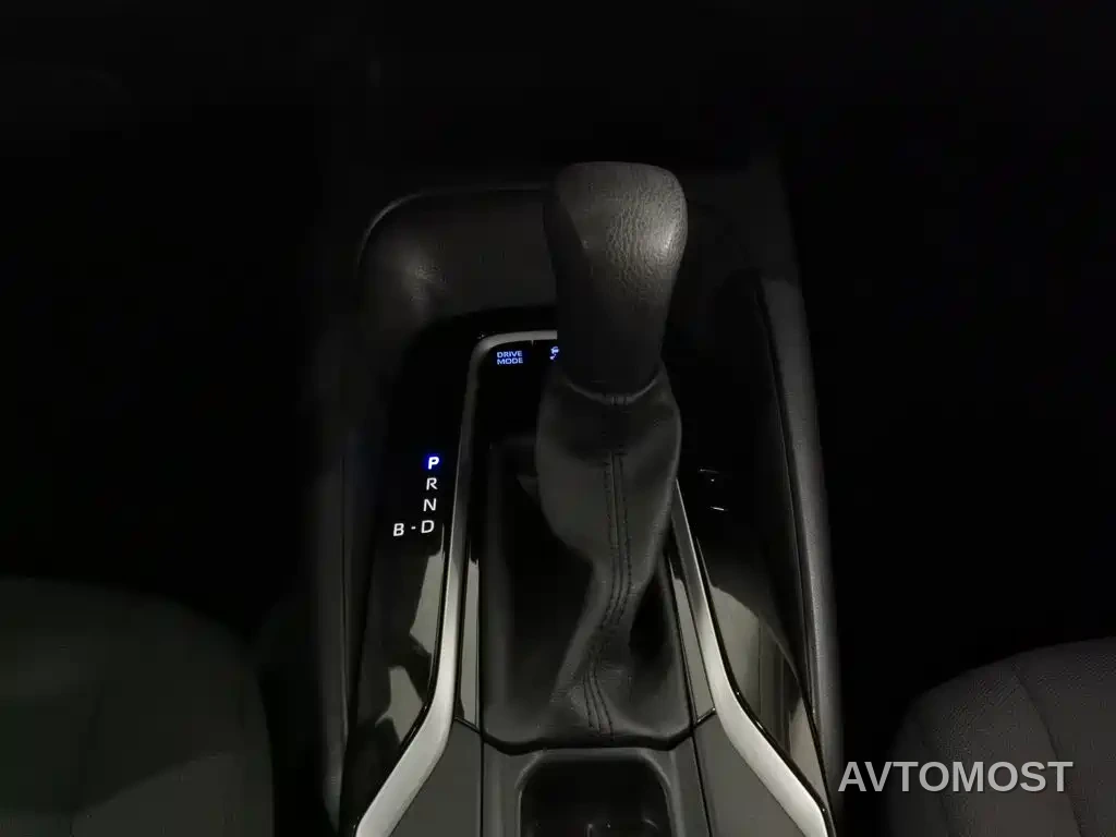Toyota Corolla 2021 Hybrid 1.8L E-CVT Pioneer Edition — фото 12