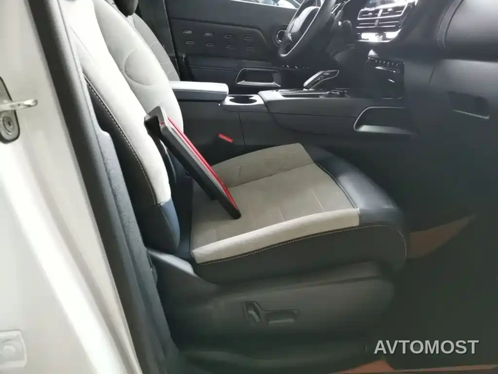 Citroën Tianyi C5 AIRCROSS 2022 Tianyi BEYOND 400THP Edition — фото 21