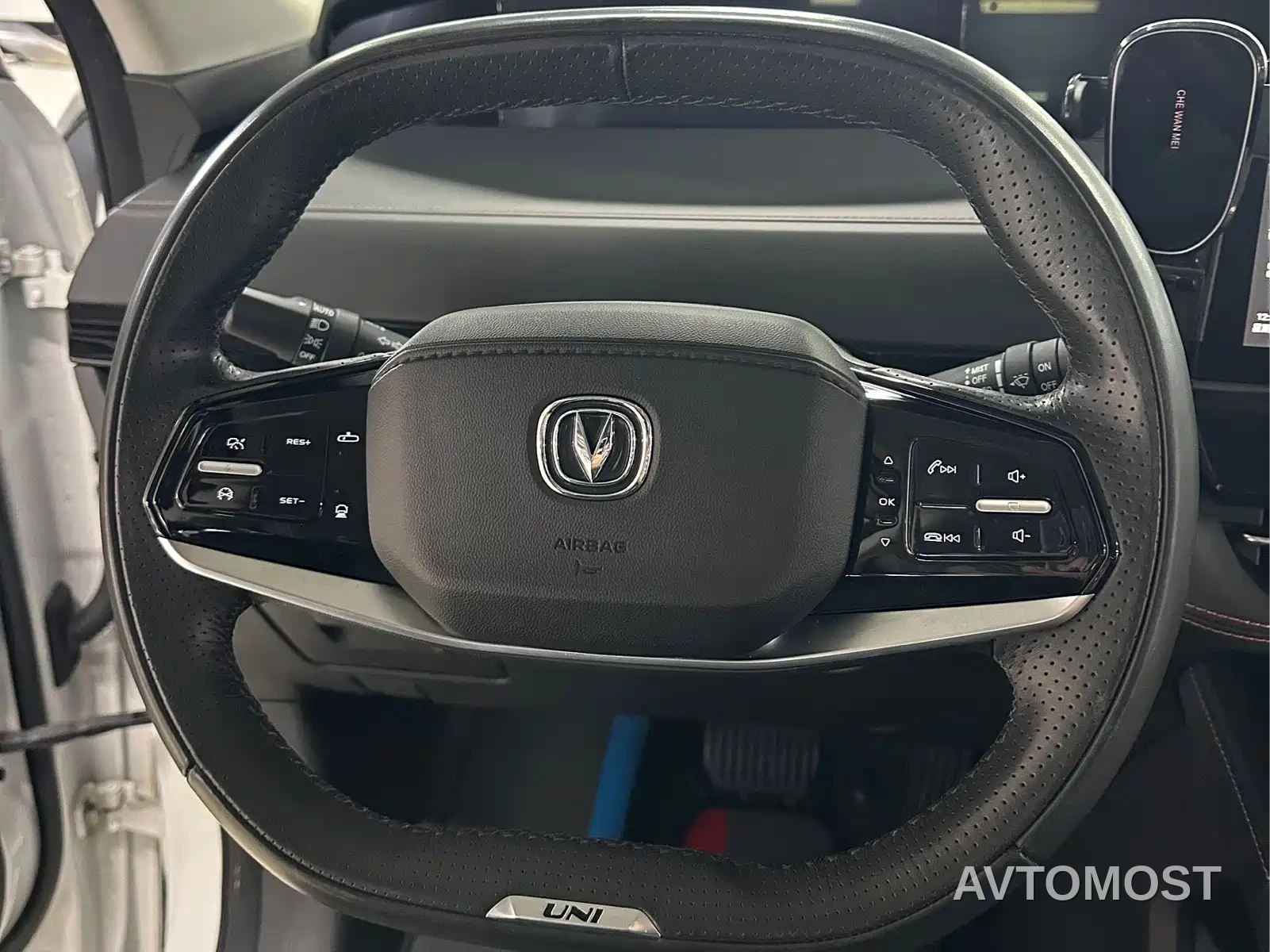 Changan UNI-K iDD 2022 Blue Whale iDD 130km 1.5T Premium — фото 8