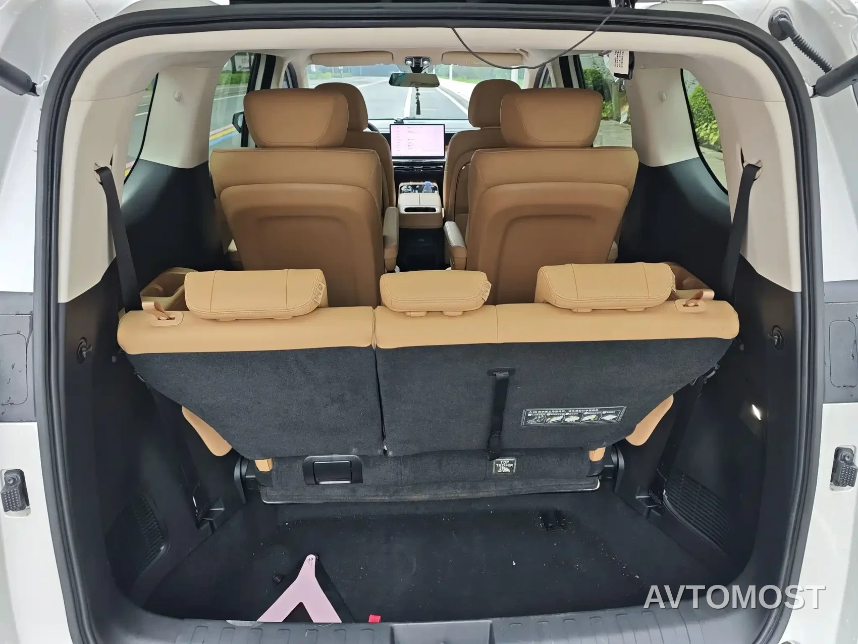GAC Trumpchi E8 NEV 2025 150km PRO+ — фото 23