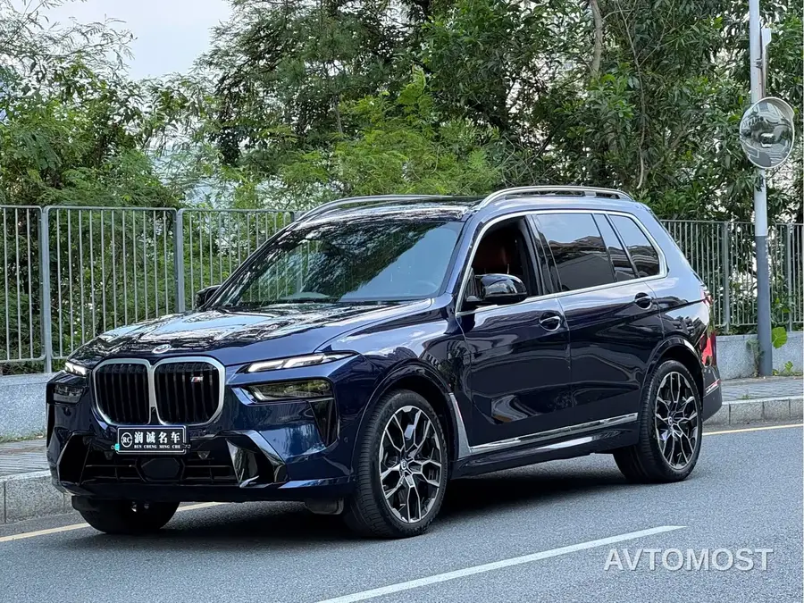 BMW X7 M60i 2023 xDrive M60i