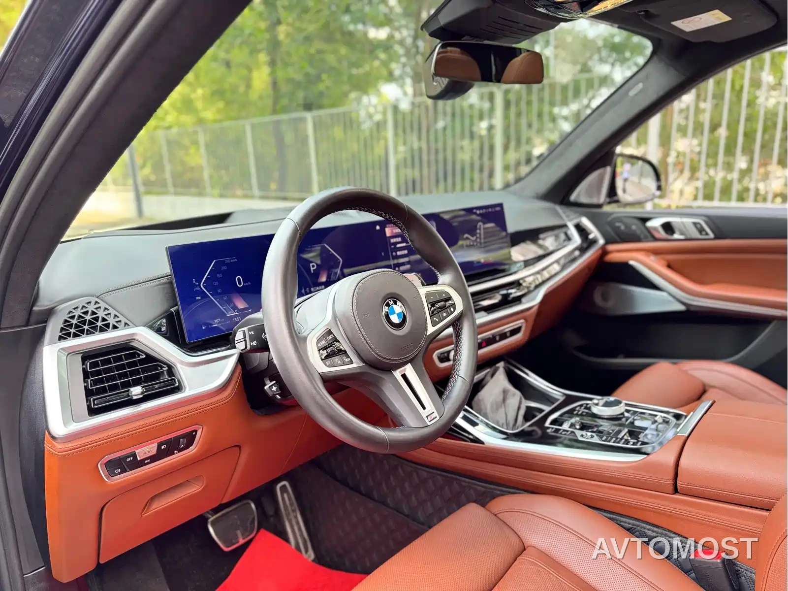 BMW X7 M60i 2023 xDrive M60i — фото 11