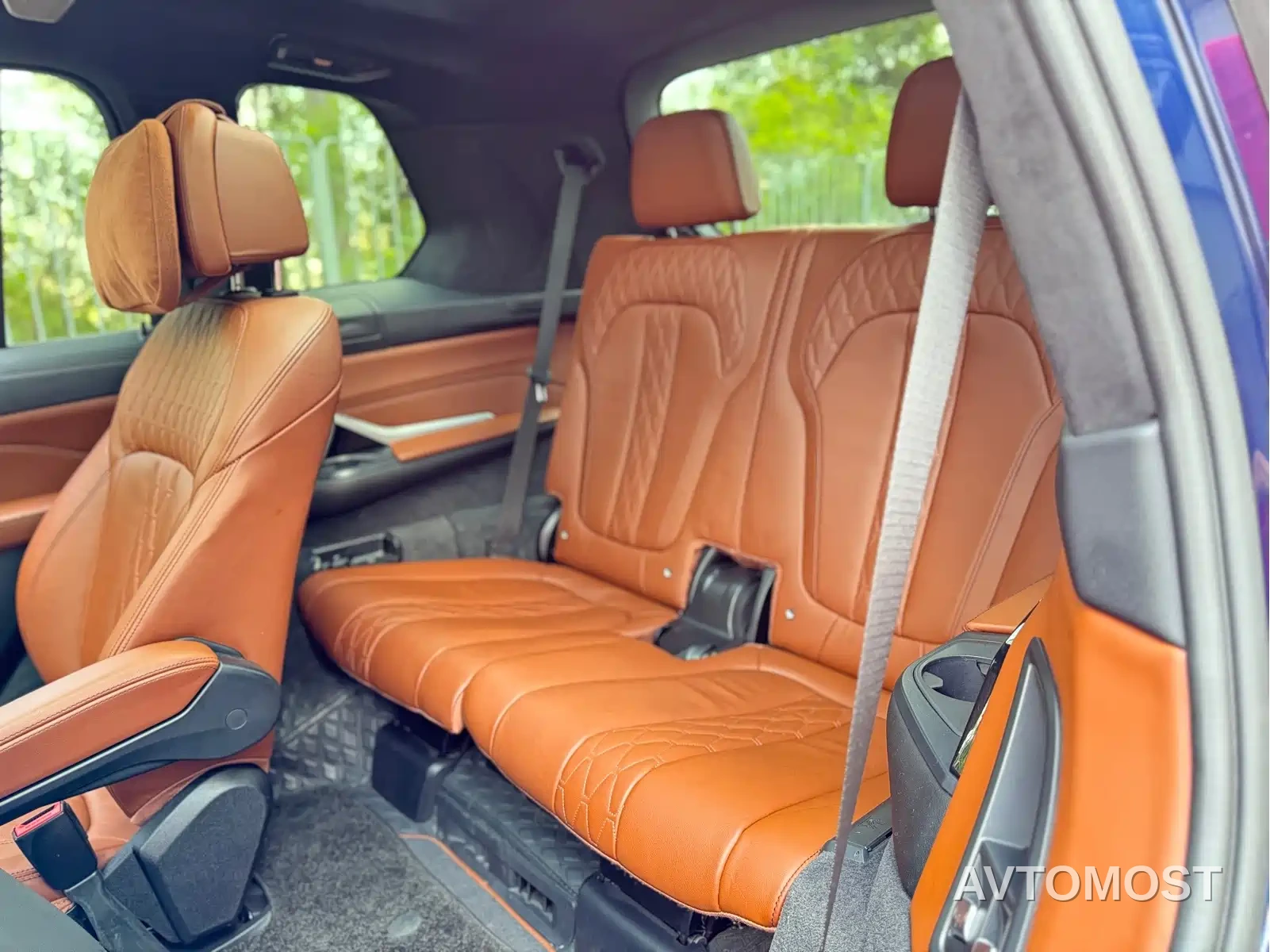 BMW X7 M60i 2023 xDrive M60i — фото 13