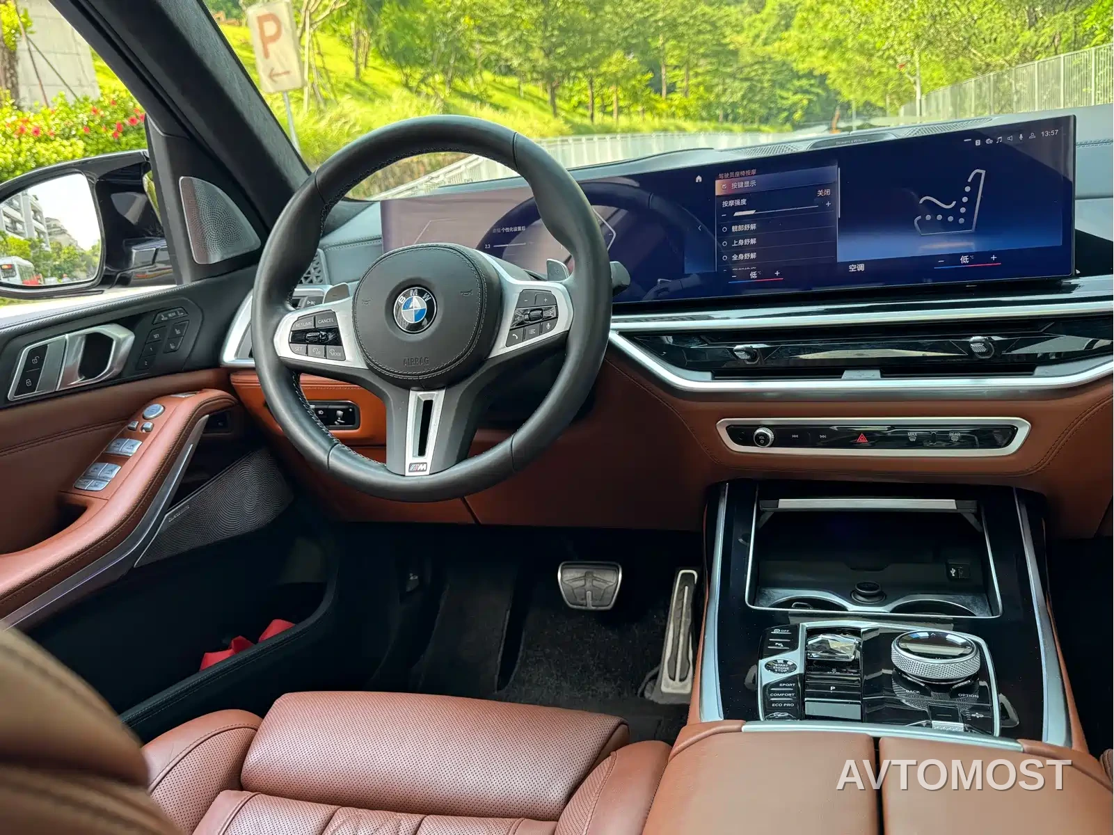 BMW X7 M60i 2023 xDrive M60i — фото 17
