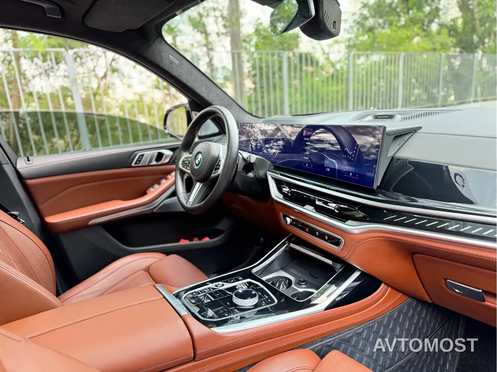 BMW X7 M60i 2023 xDrive M60i — фото 21