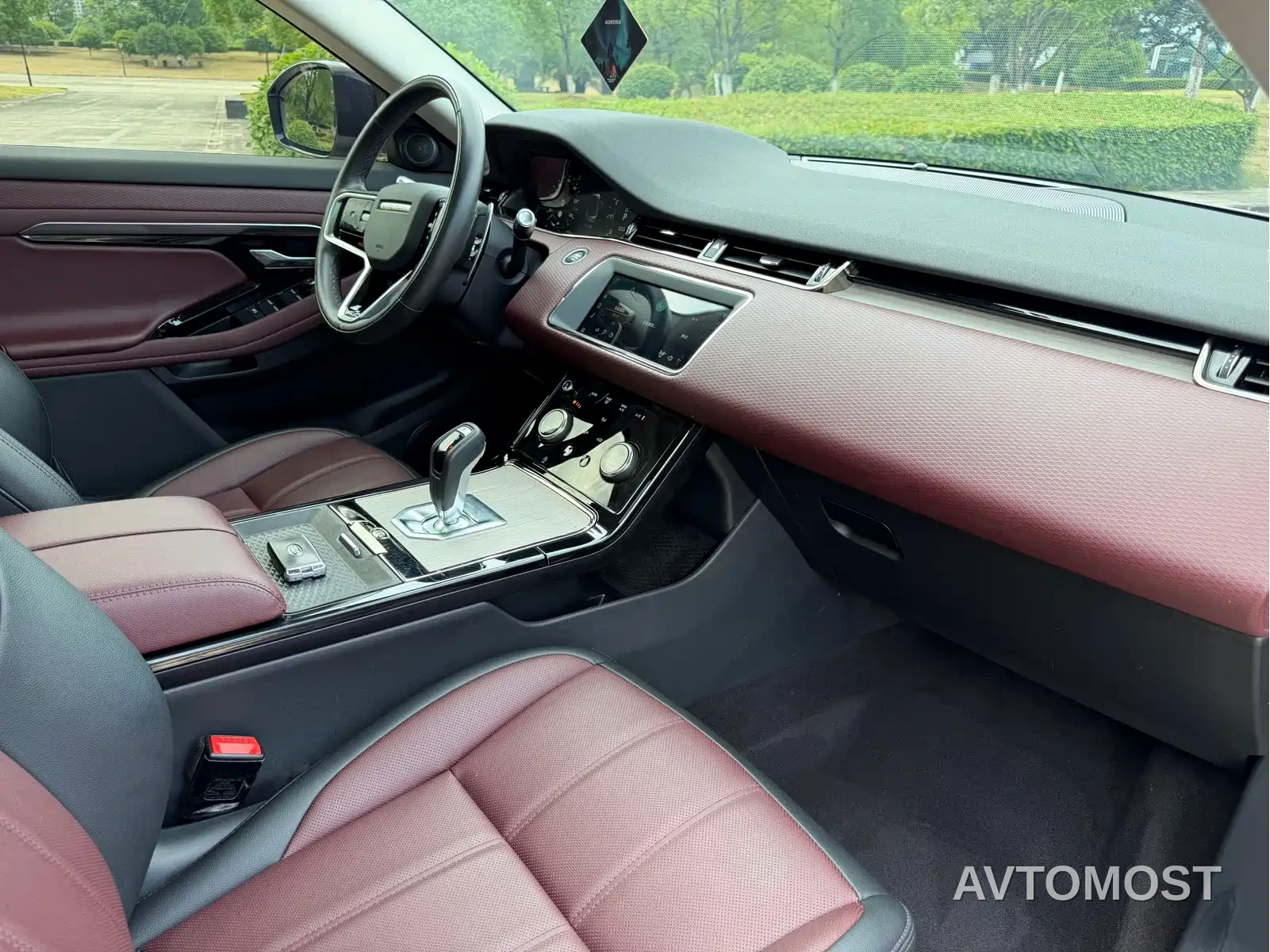 Land Rover Range Rover Evoque 2022 Range Rover Evoque L 200PS R-Dynamic Standard Elite Edition — фото 10