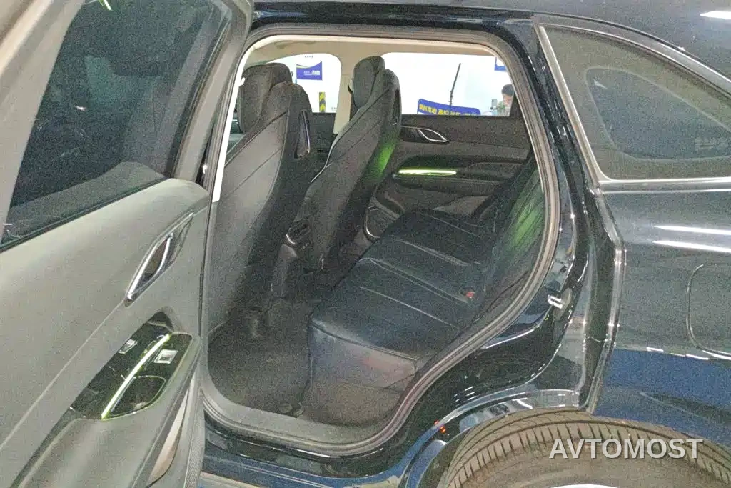 Hongqi HS3 PHEV 2024 PHEV 115km Power Edition — фото 8