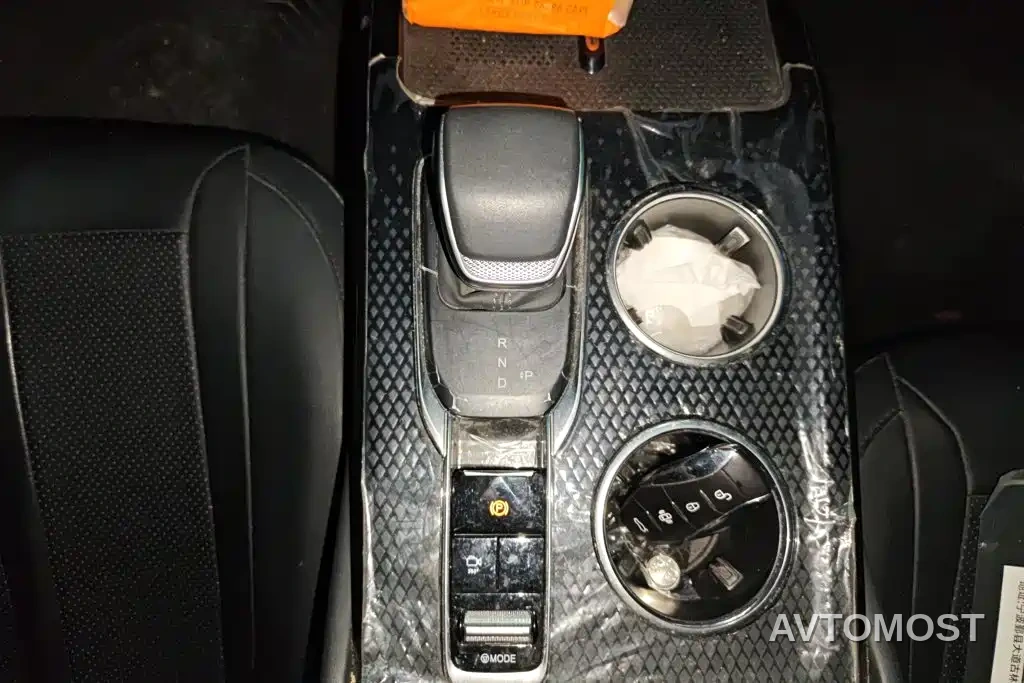 Hongqi HS3 PHEV 2024 PHEV 115km Power Edition — фото 13