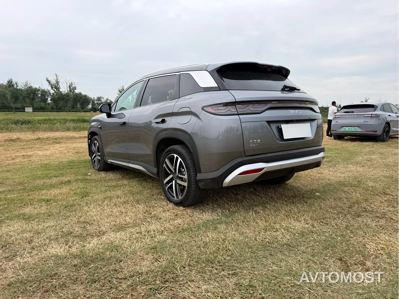 BYD Song L DM-i 2025 Smart Drive Edition 112km Surpassing — фото 6