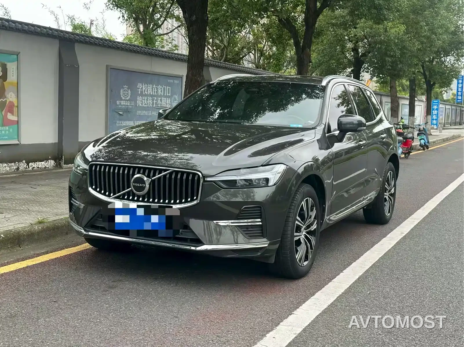 Volvo XC60 2022 B5 AWD Inscription — фото 1