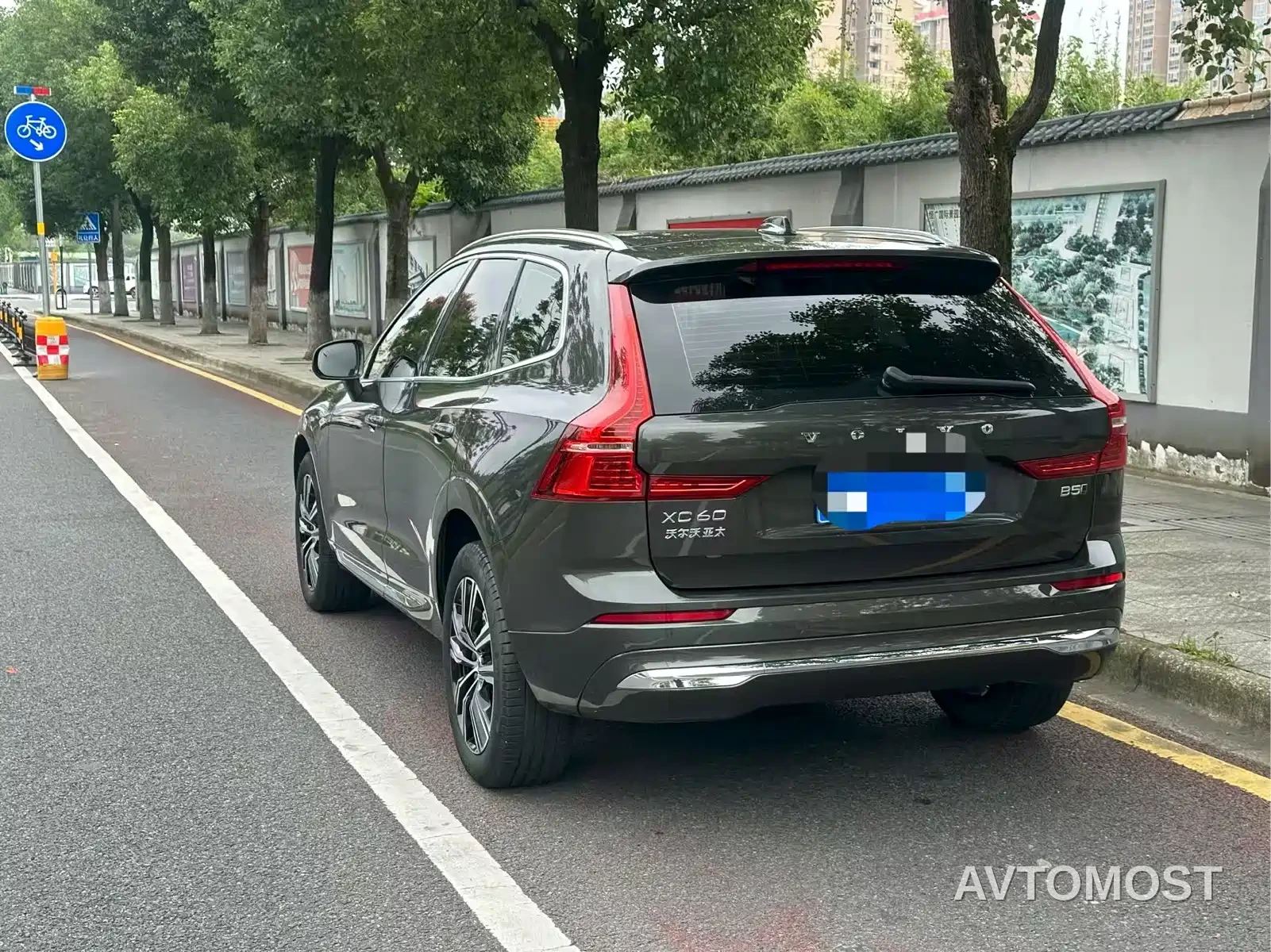Volvo XC60 2022 B5 AWD Inscription — фото 6