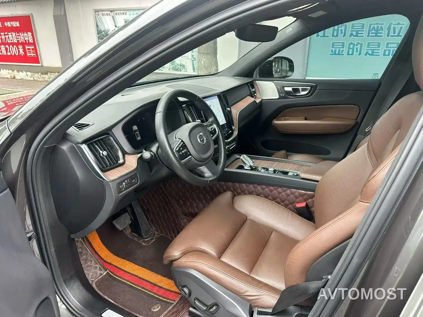 Volvo XC60 2022 B5 AWD Inscription — фото 7