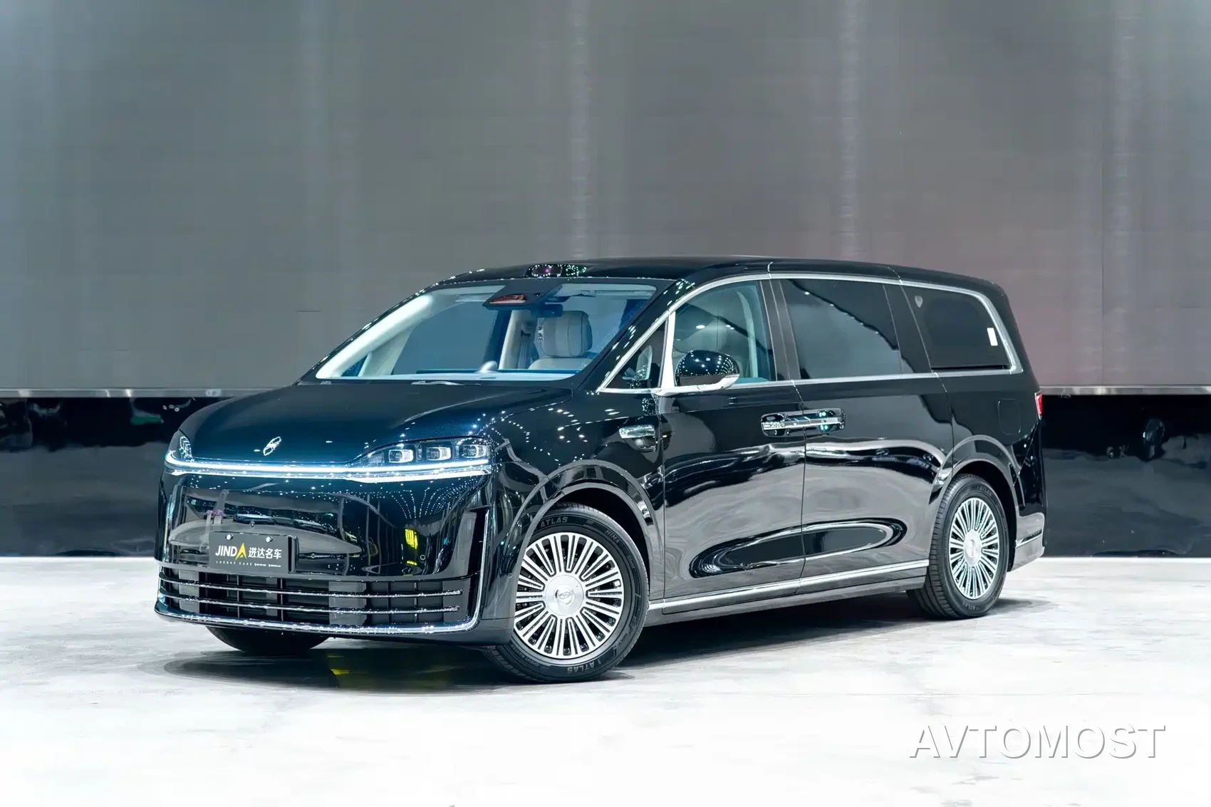 Zhijie Zunjie MPV 2026 Model Mid-Range Edition — фото 1