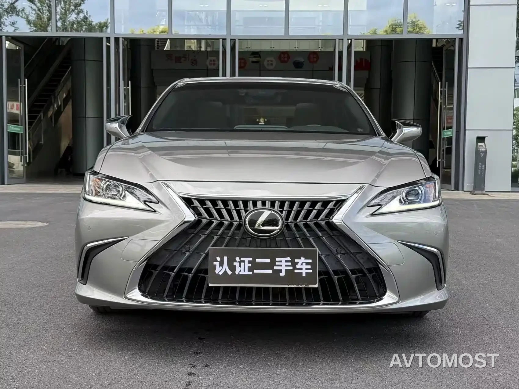 Lexus ES 2022 200 Excellence Edition — фото 2