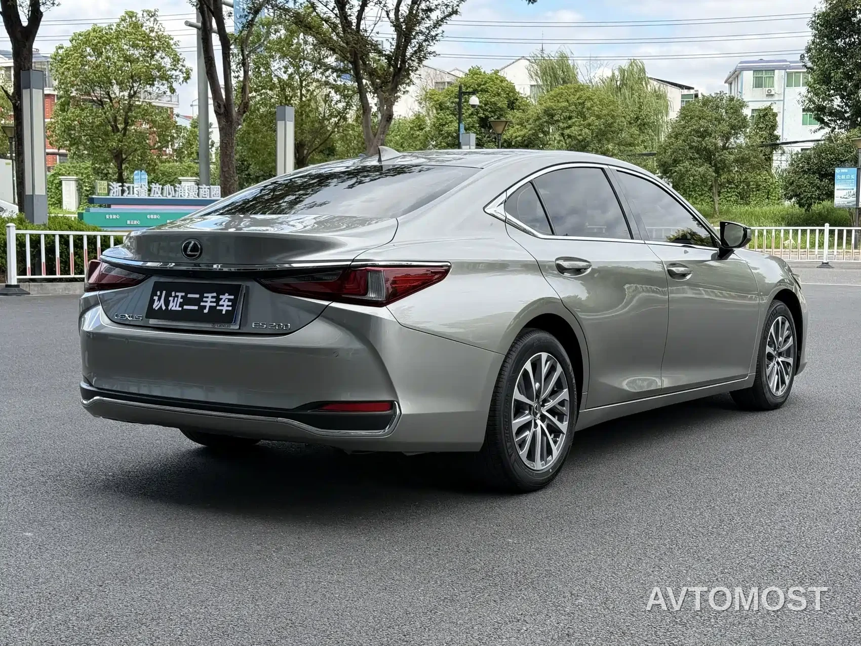 Lexus ES 2022 200 Excellence Edition — фото 6