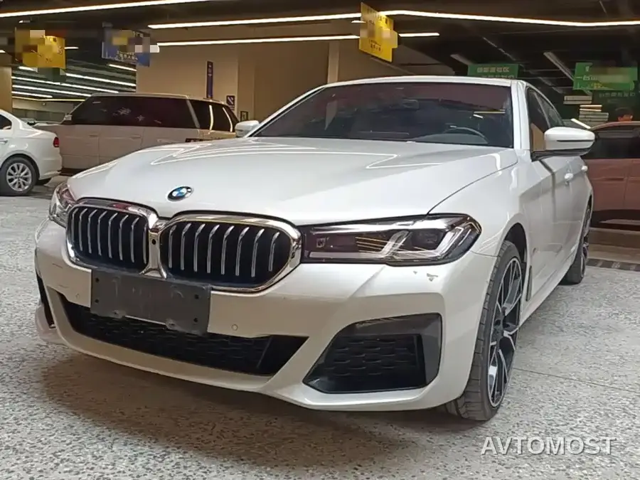 BMW 5 Series 2022 Model Second Facelift 530Li Leading M Sport Package