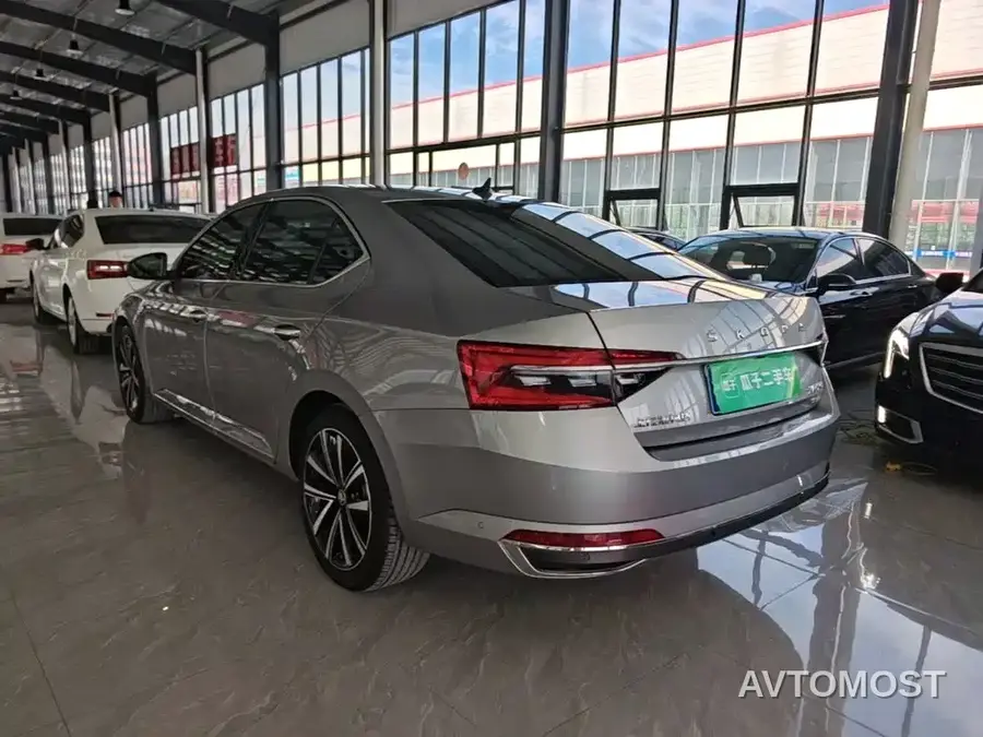 Škoda Superb 2024 TSI330 DSG Luxury Edition