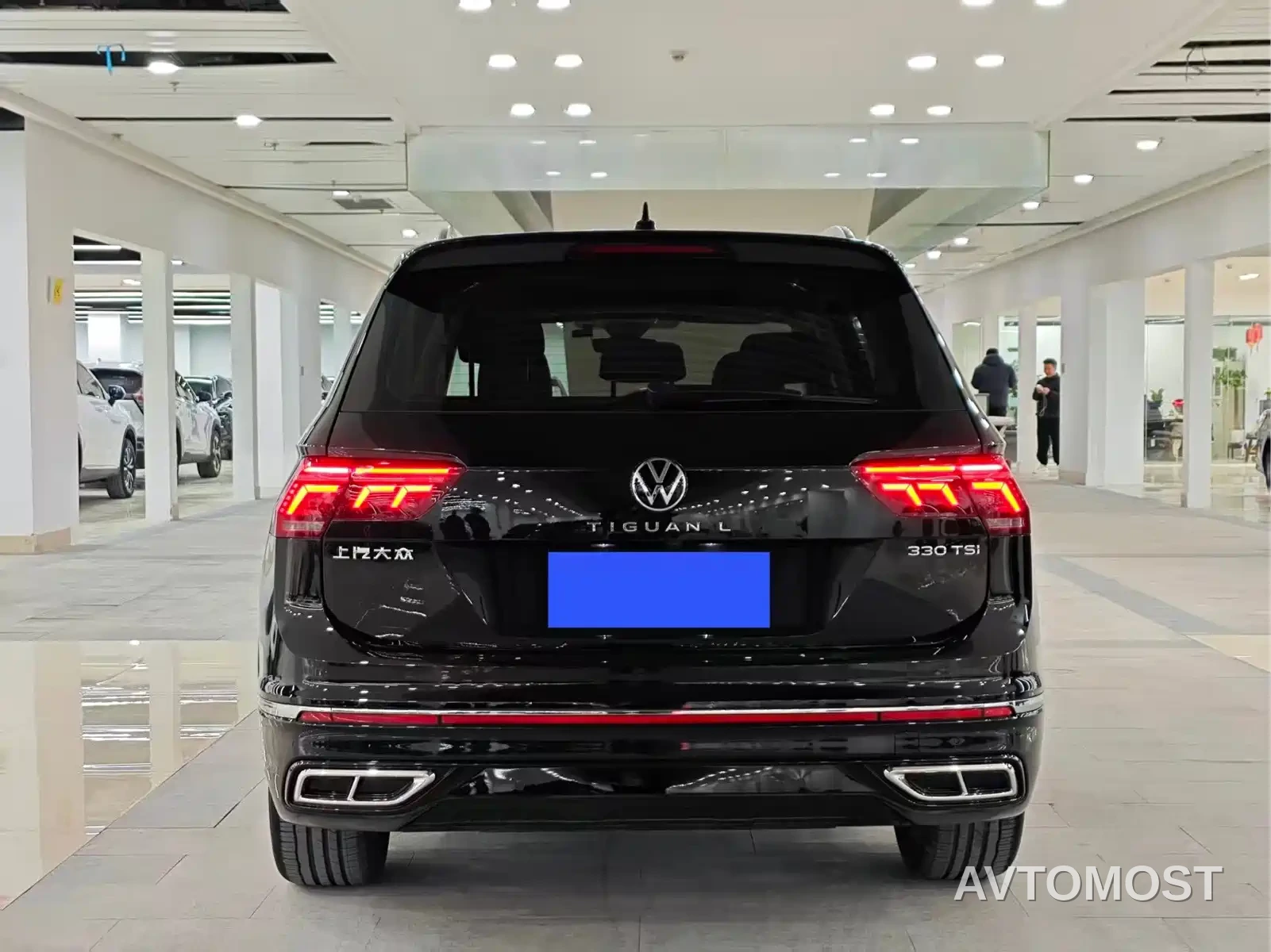 Volkswagen Tiguan L 2022 330TSI Auto 2WD R-Line Premium Edition — фото 5