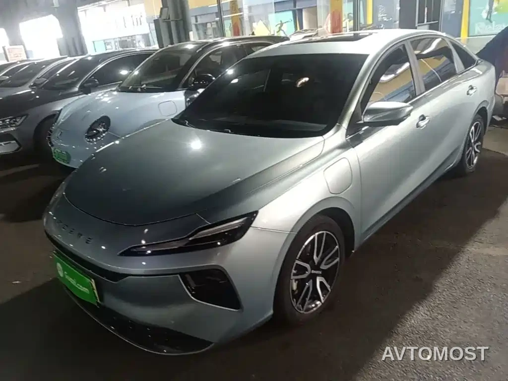 Roewe D6 2025 520km Smart Edition — фото 1