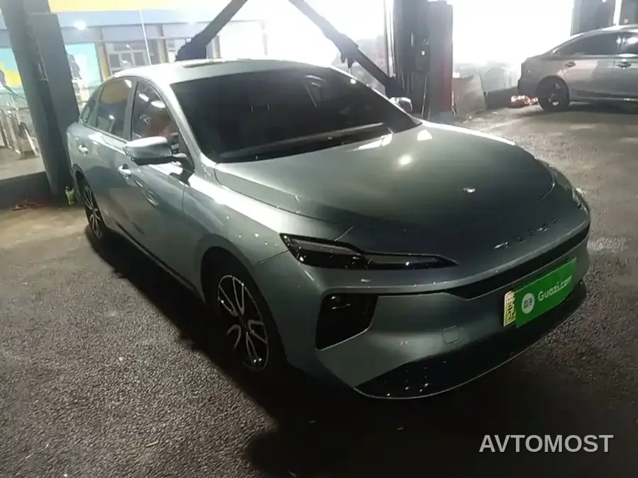 Roewe D6 2025 520km Smart Edition