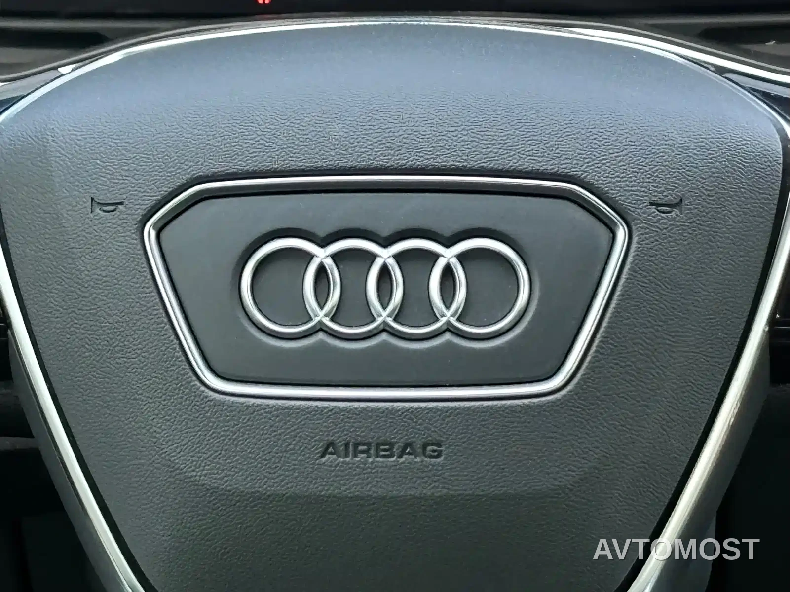 Audi A7L 2024 45TFSI S-line Dream Edition Crystal Package — фото 15