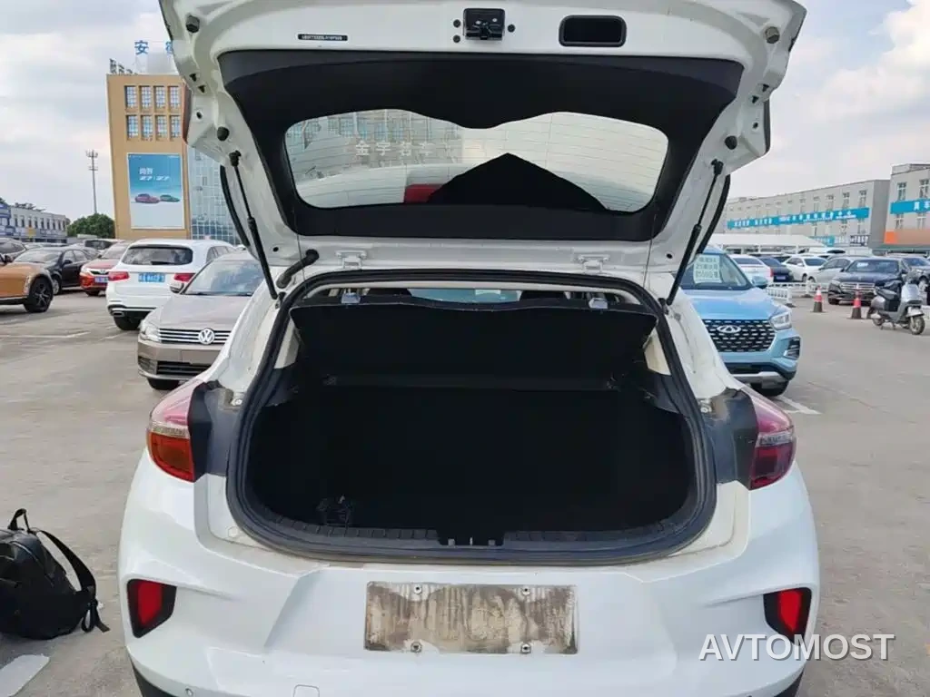 Geely Emgrand GS 2020 1.4T CVT Elegance — фото 15