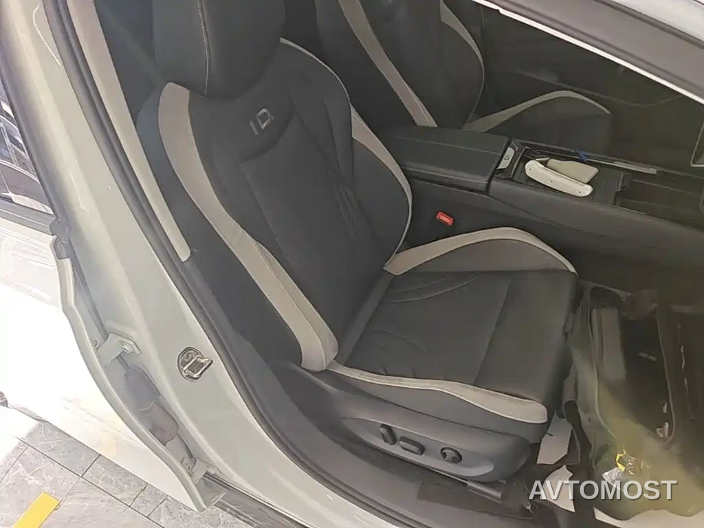 Volkswagen ID.7 VIZZION 2024 Launch Edition — фото 21
