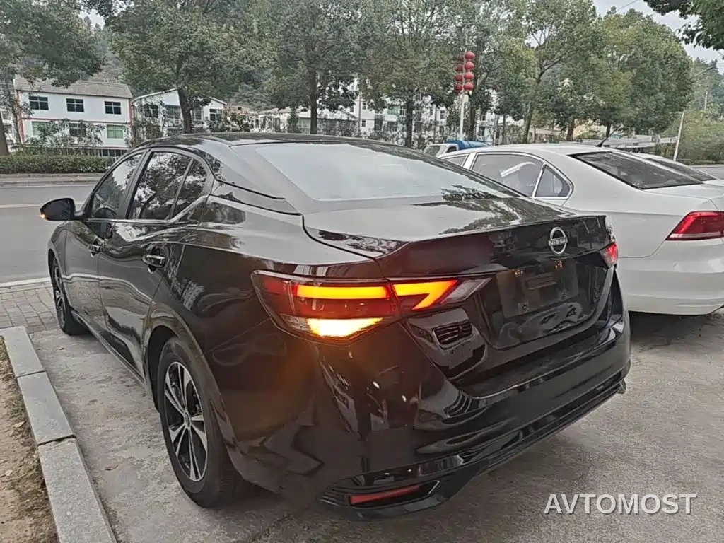 Nissan Sylphy 2023 1.6L CVT Deluxe Edition — фото 4