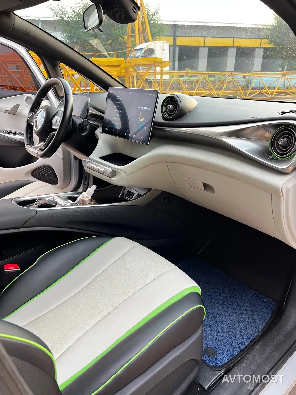 BYD Dolphin 2021 Model 405km Fashion Edition — фото 11