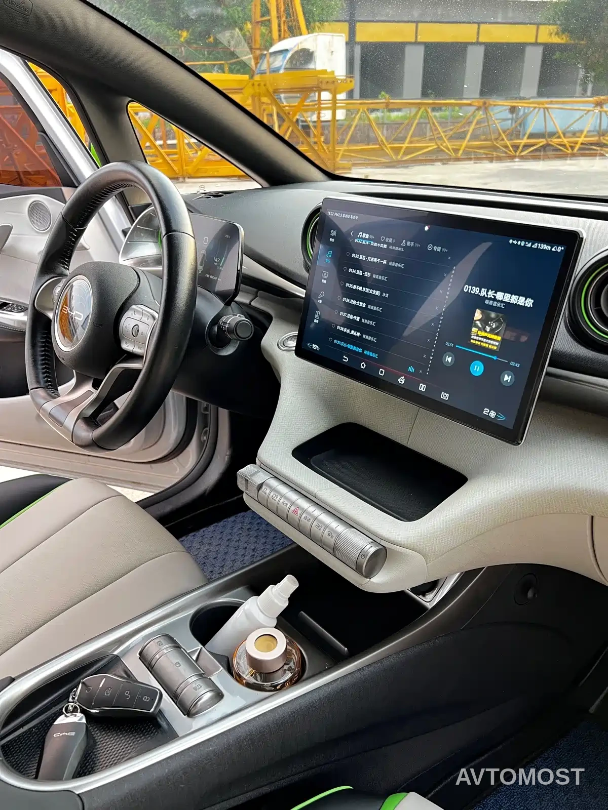 BYD Dolphin 2021 Model 405km Fashion Edition — фото 12
