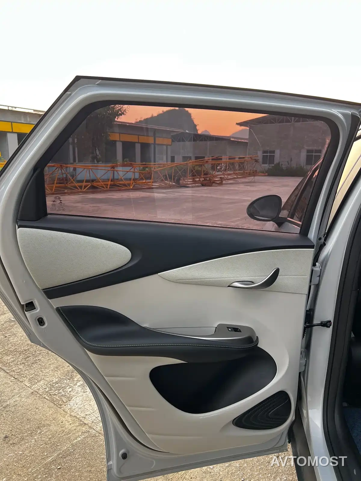 BYD Dolphin 2021 Model 405km Fashion Edition — фото 16