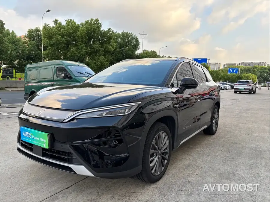 BYD Song Ultra 2026 Model Pure Electric 240kW