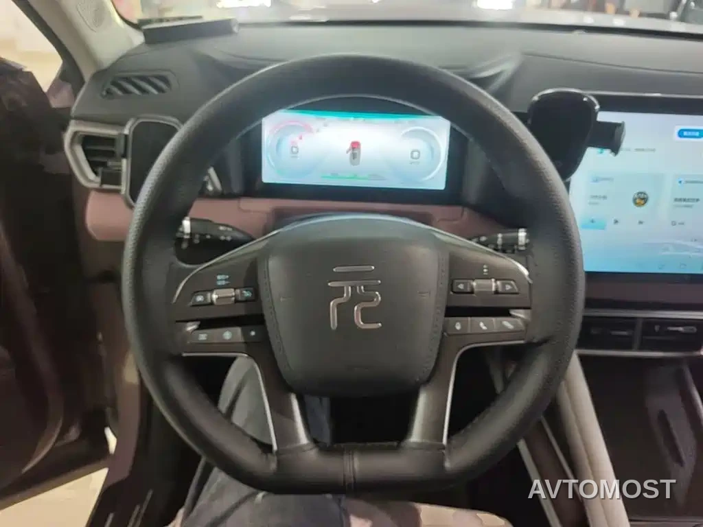 BYD Yuan UP 2024 401KM Leading Edition — фото 11