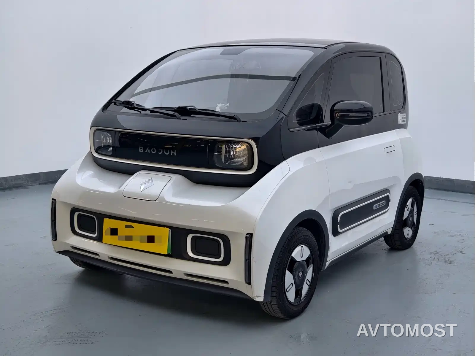 Baojun E300 2020 Stellar Smart Travel Edition — фото 1