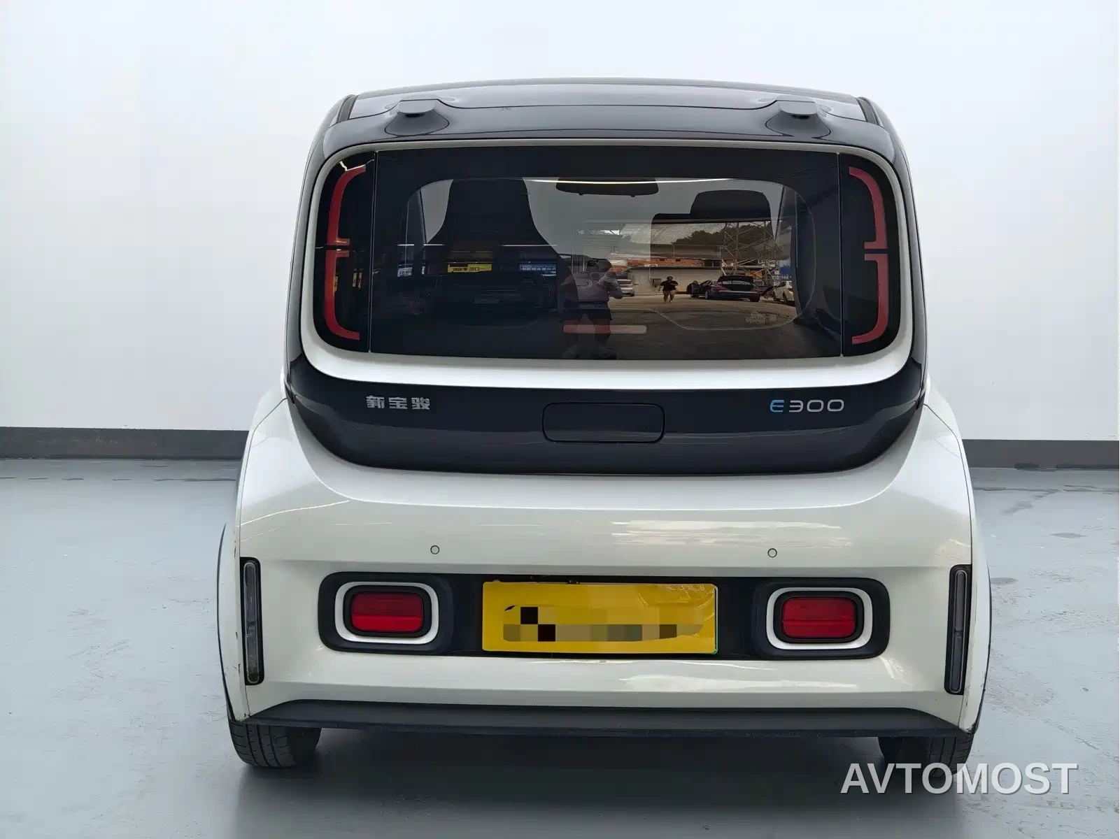 Baojun E300 2020 Stellar Smart Travel Edition — фото 6