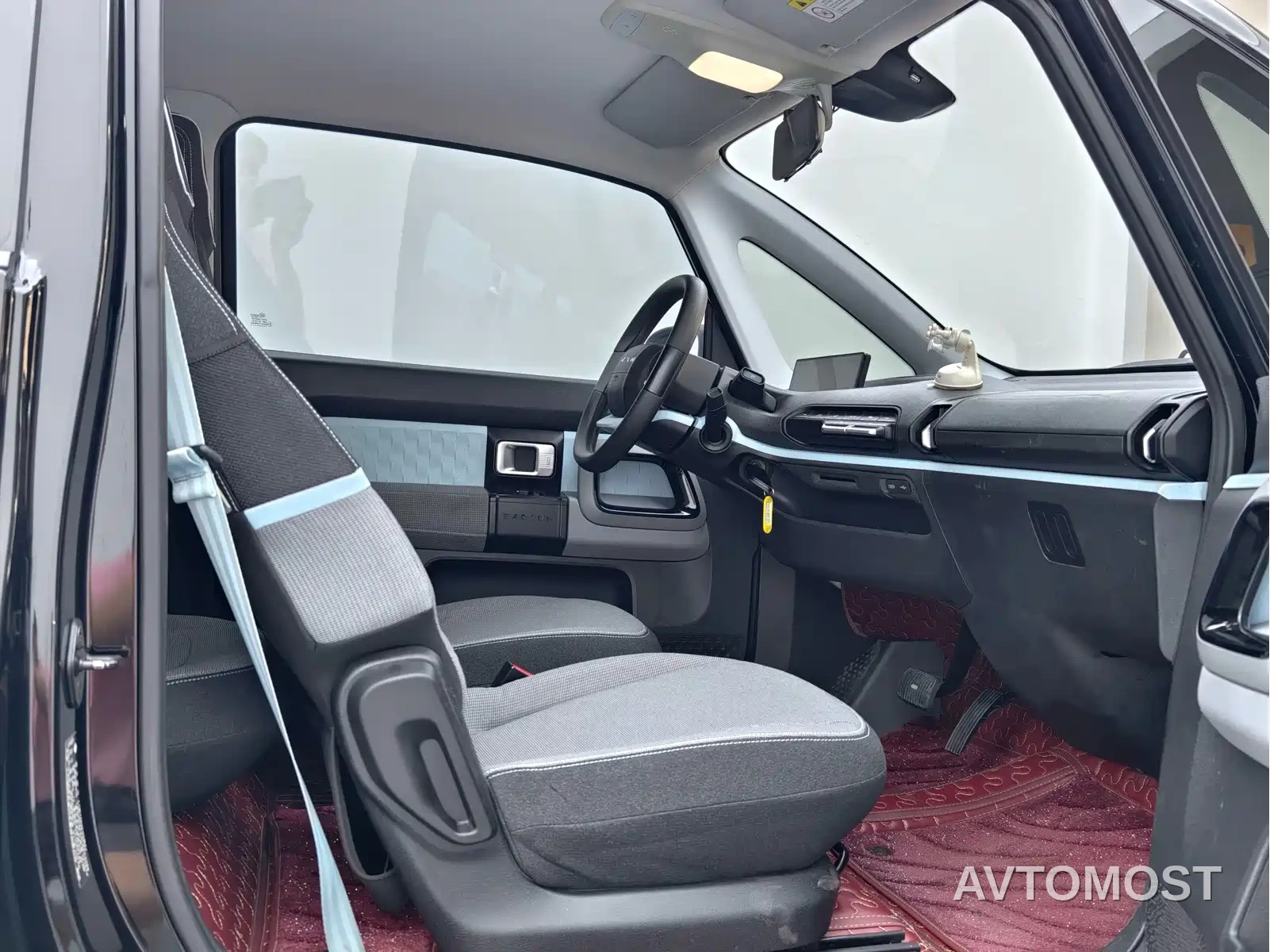 Baojun E300 2020 Stellar Smart Travel Edition — фото 9