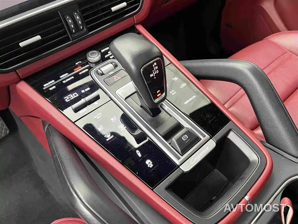 Porsche Cayenne New Energy 2021 Cayenne E-Hybrid 2.0T — фото 4