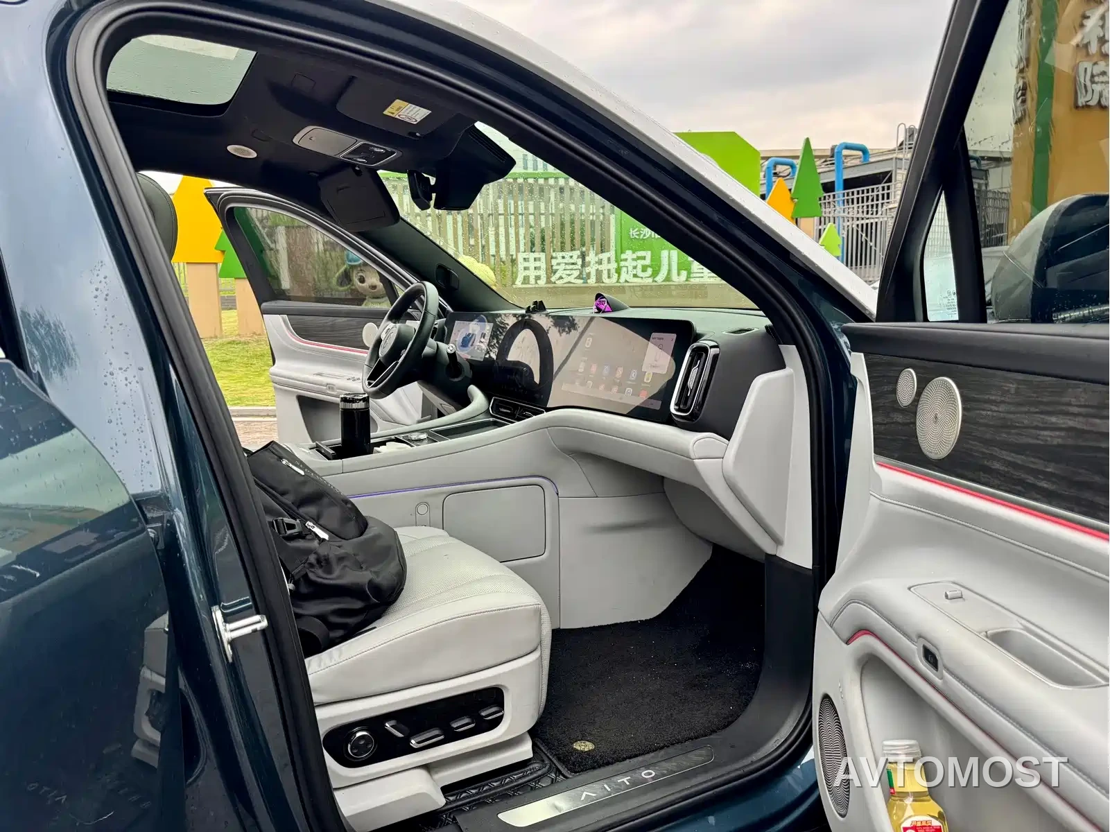AITO M9 2024 Extended Range Ultra 42kWh 6-Seater — фото 6