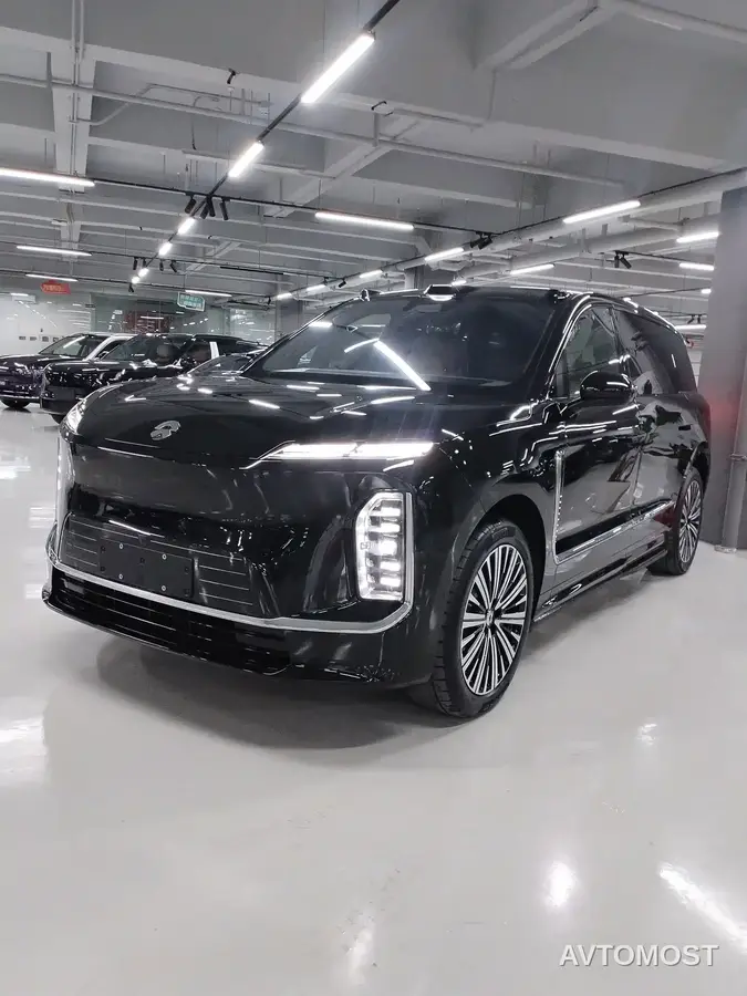 NIO ES9