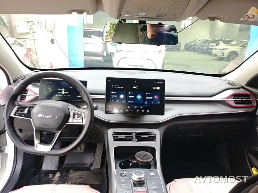BYD Destroyer 05 2023 Champion Edition DM-i 55KM Luxury — фото 10