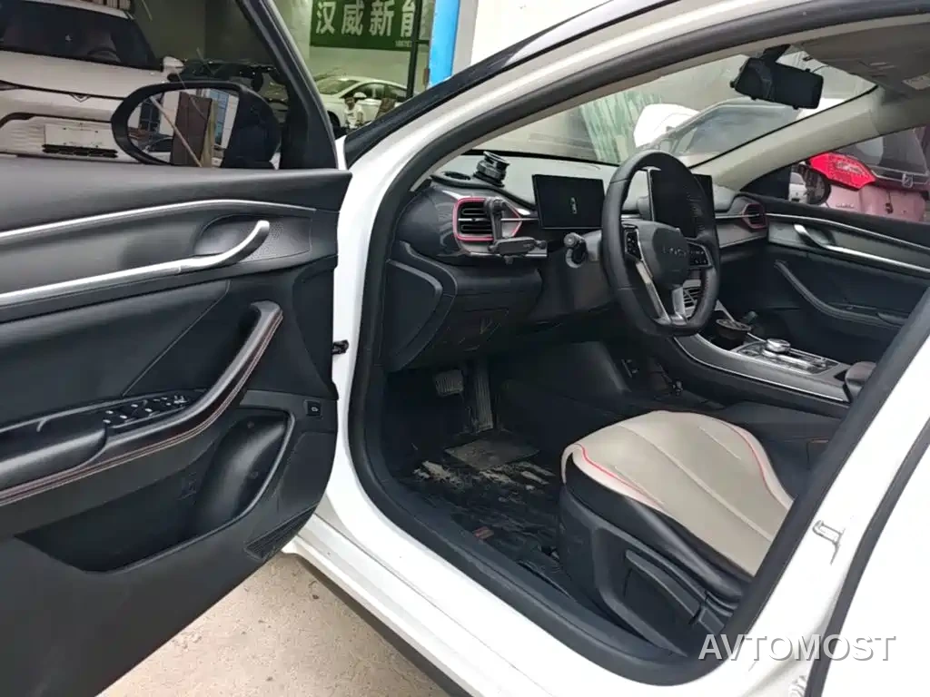 BYD Destroyer 05 2023 Champion Edition DM-i 55KM Luxury — фото 16