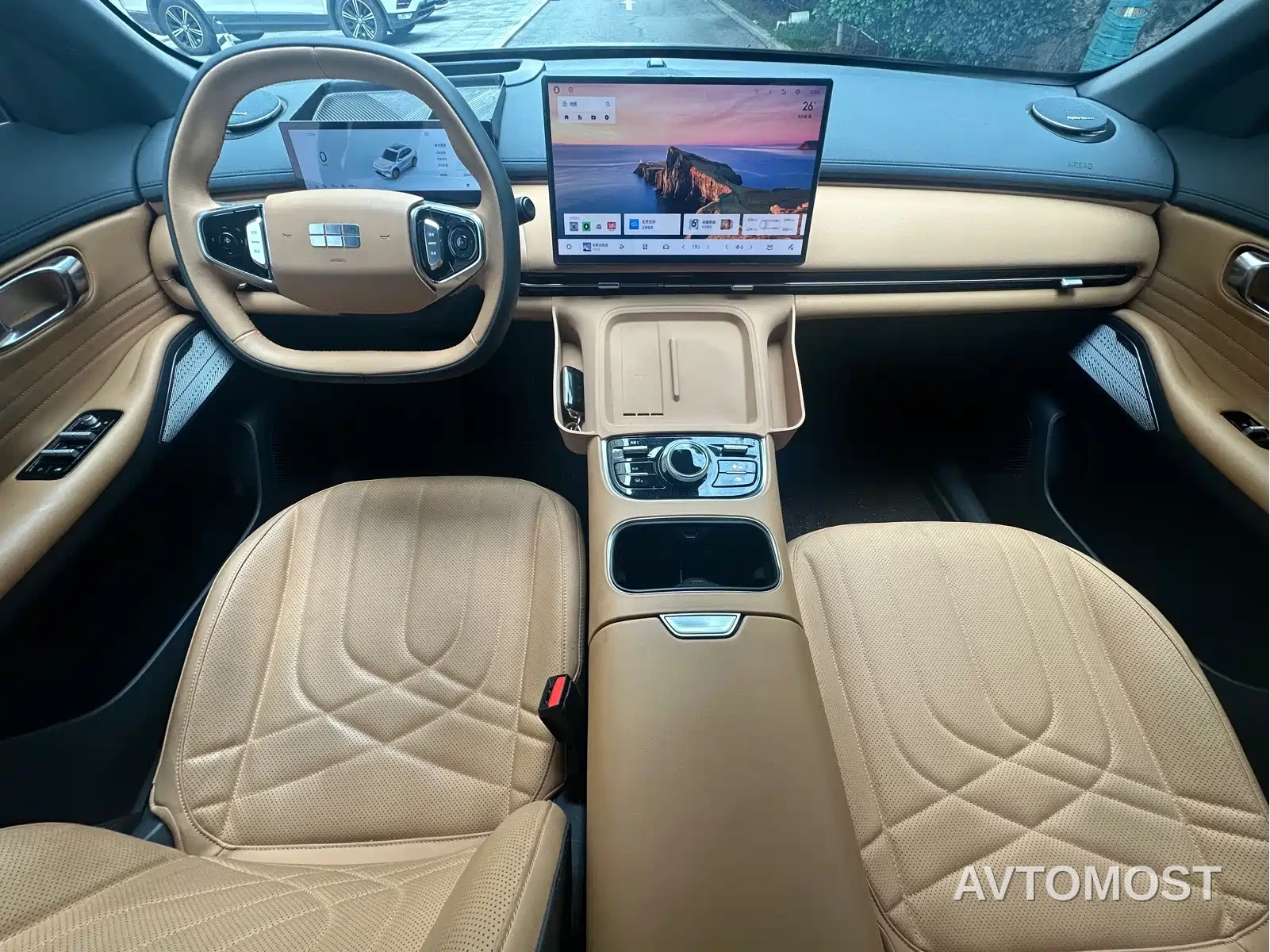 Geely Galaxy Starship 7 EM-i 2025 Model 120km Voyage+ Edition — фото 11