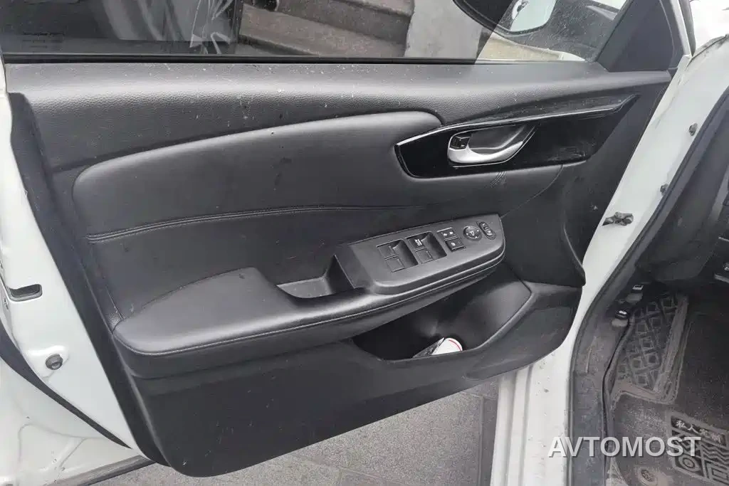Honda Lingpai 2020 Sharp Hybrid 1.5L Sharp Luxury Edition — фото 4