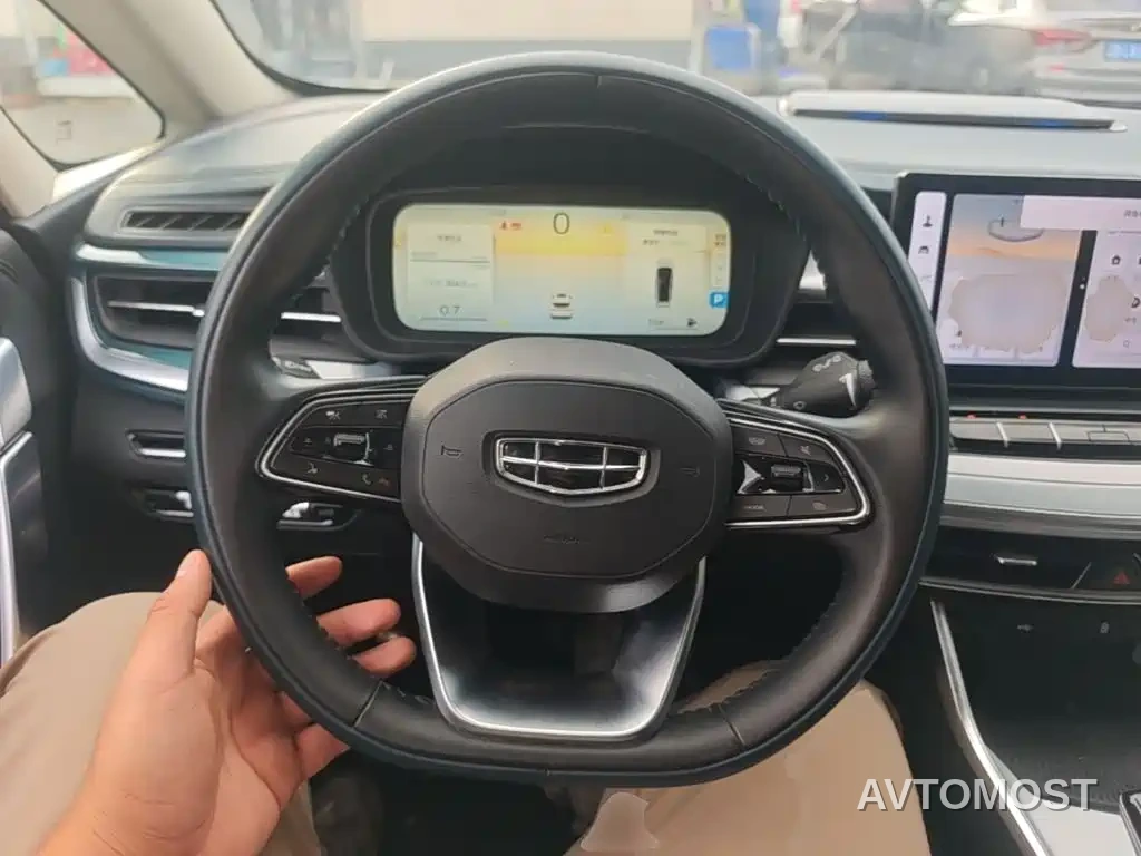 Geely Jia Ji 2023 Jiaji L 1.5TD DCT Premium — фото 10
