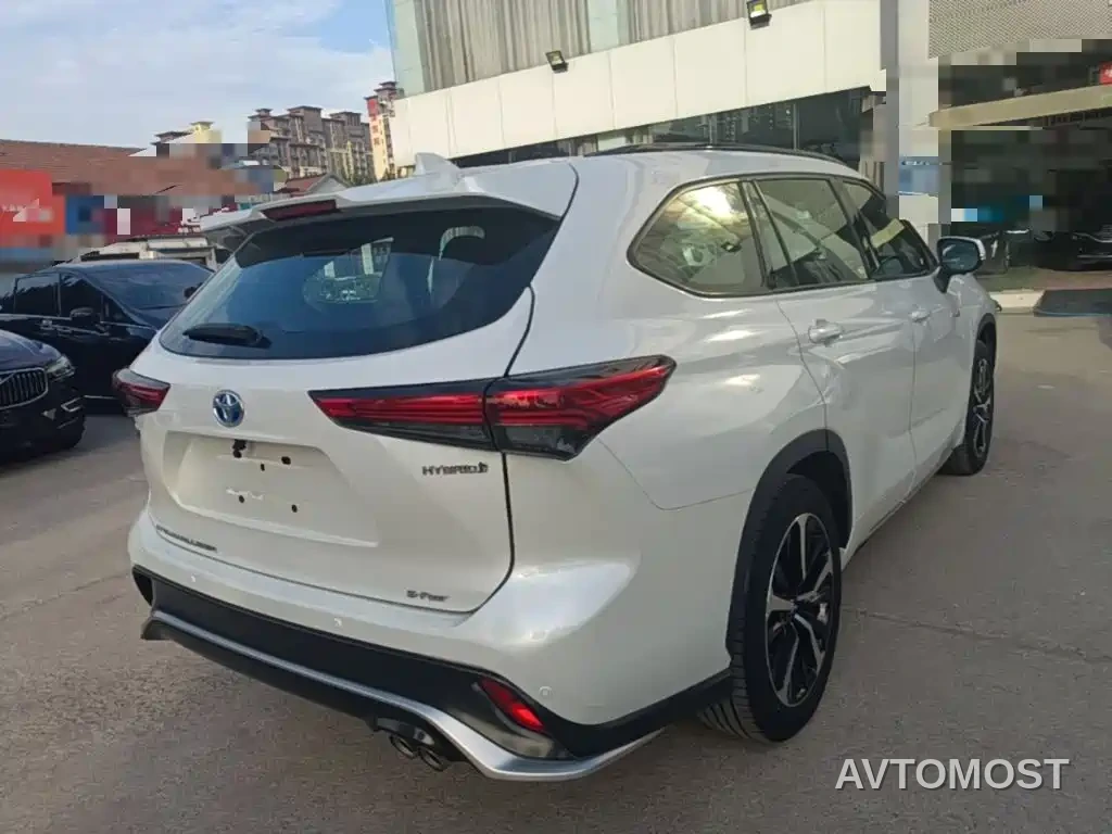 Toyota Crown Kluger 2021 2.5L HEV 4WD Luxury — фото 4