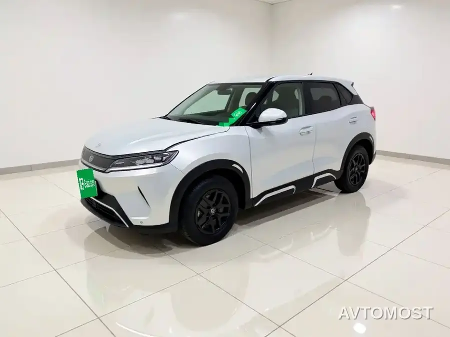 BYD Yuan UP 2025 Model 301KM Navigator