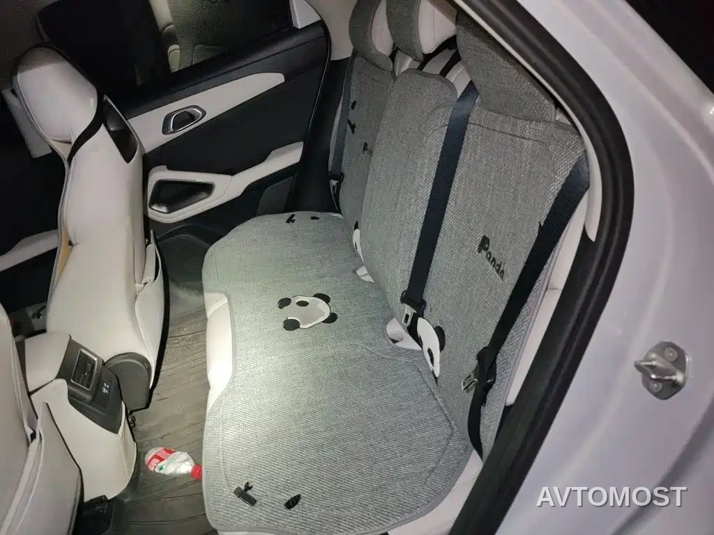 BYD Yuan UP 2025 Model 301KM Navigator — фото 13